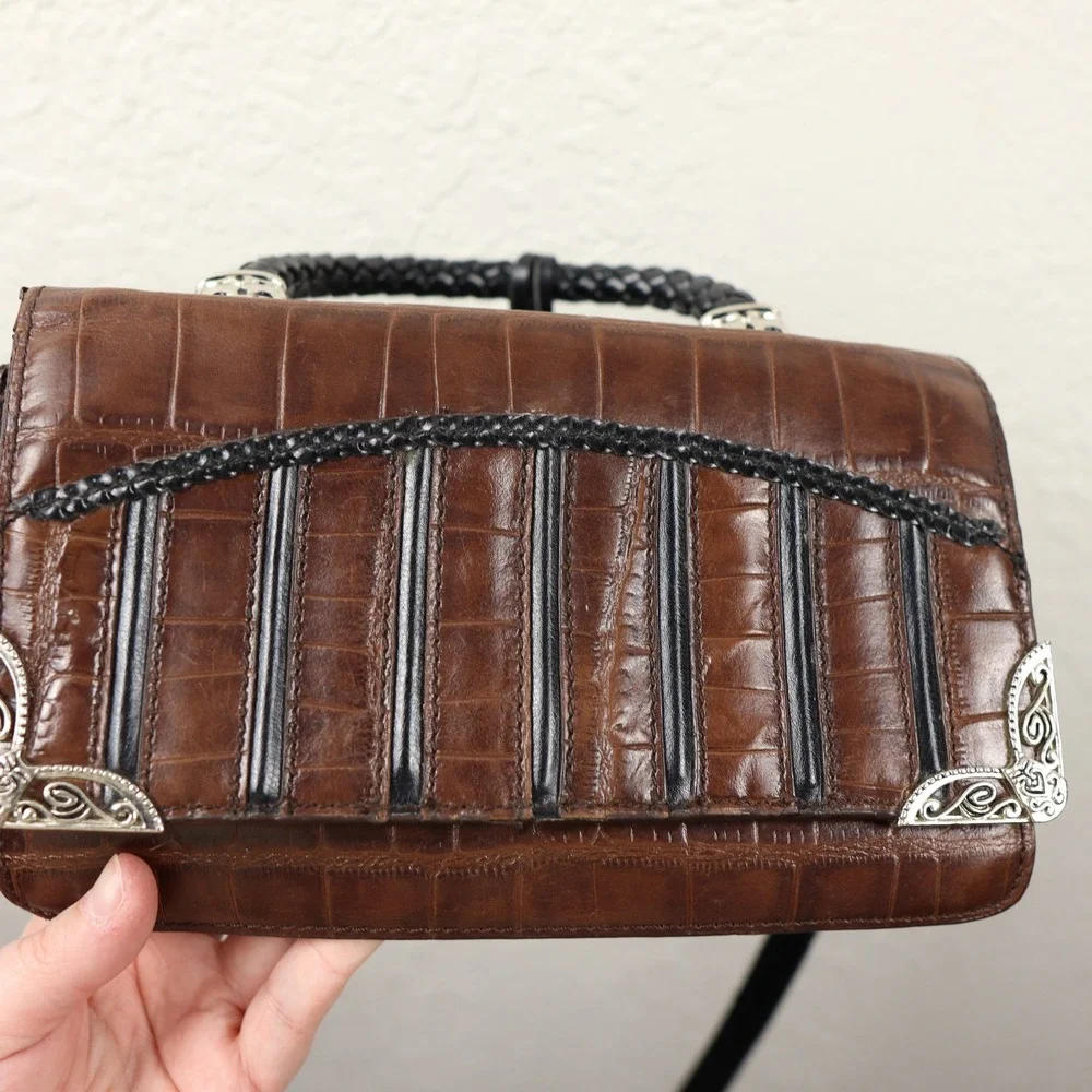 Mark Chantal Y2K 90s Dark Brown Croc Embossed Handbag Heart Charm Clutch Crssbdy